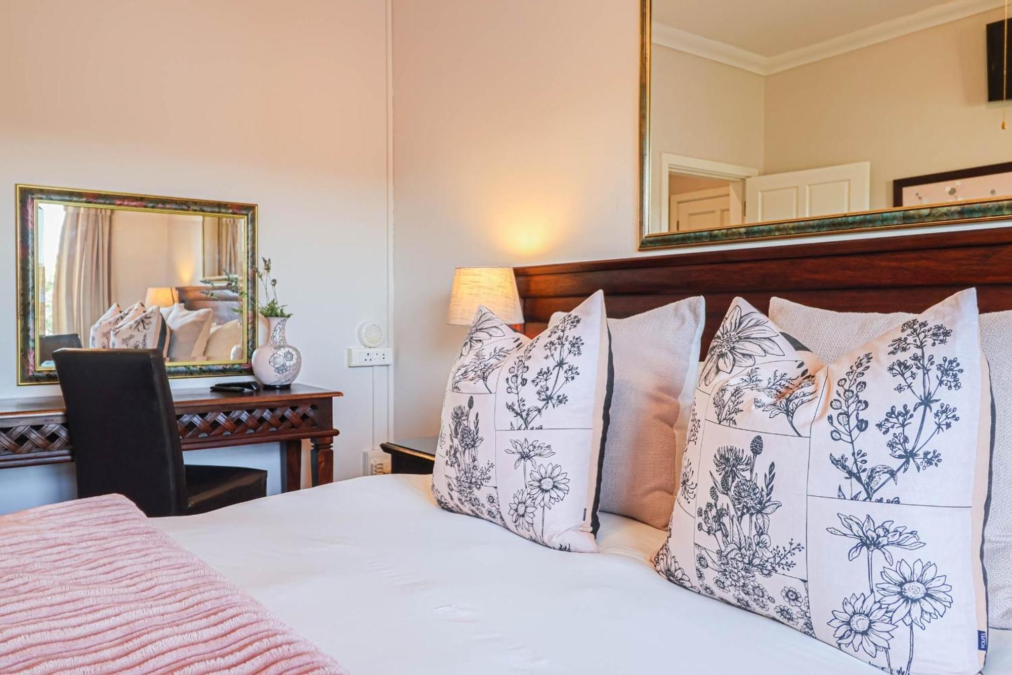 Amber Guest Lodge Knysna Eksteriør billede